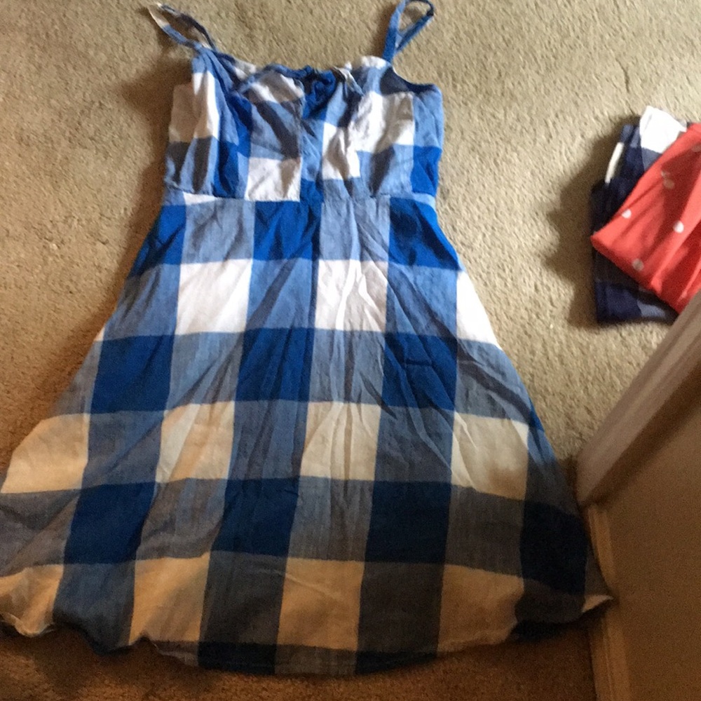 THIS SEASON Old Navy gingham blue XS. Worn once!